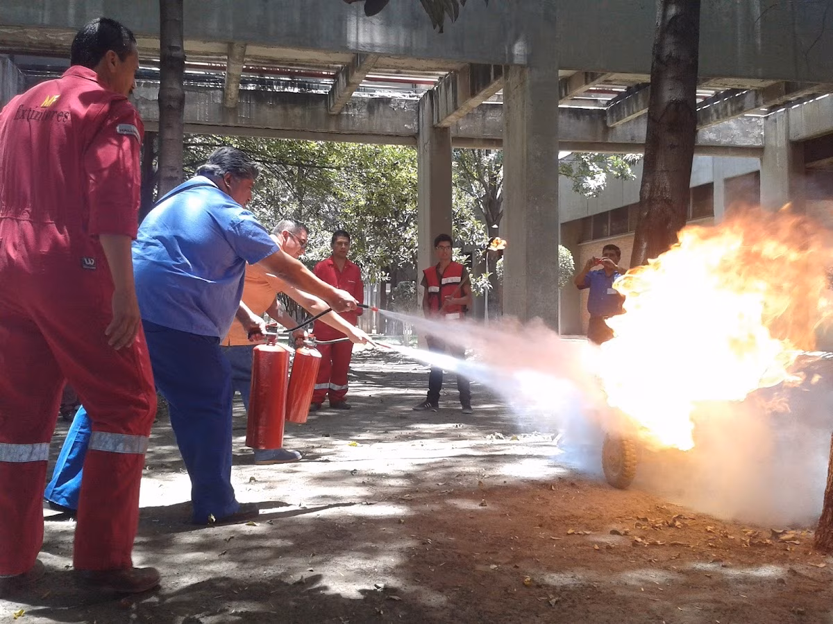 Capacitación uso de extintor, EQUIPOS Y SERVICIOS MF, Gustavo A. Madero CDMX